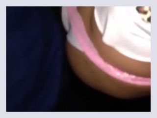 Cdzinha LimaSp Dando com a calcinha Tanga branca c babado rosa da Dani esp Rn Janeiro 2018 - gay
