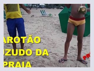 O GAROTaO ROLUDO DA PRAIA PREVIA - gay, brasil, amador