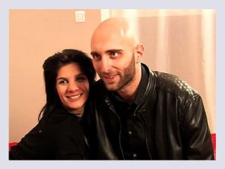 La morenaza canon y su novio italiano nos muestran como se disfruta del sexo en pareja - dildo, brunette, spanish