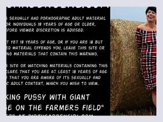 Fucking pussy with giant Seahorse on the farmers field Dirtygardengirl - donna flower, pussy, public