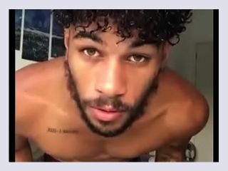 Cafucu brasileiro gozando - andy rodrigues, black, handjob