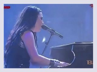 Evanescence Live Rock in Rio - porn, sex, sexy