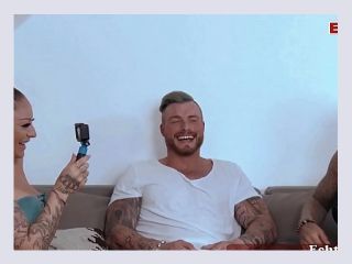 Deutsche Sport Milfs beim anal dreier FFM mit tattoo - hardcore, blonde, babe