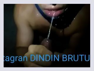 DINDIN BRUTUS X CLIENTE PUTAO video 255 - amateur, gay, amateurs