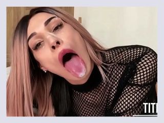 She put on mesh tights and simply miraculously escaped anal ambush - porno, stockings, cumshot