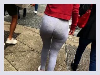 Candid perfect bubble ass teen in grey tight leggigns - teen, ass, booty