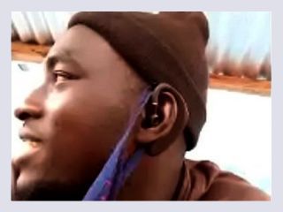 Voici la video de mr djiby seye residente cote d'Ivoire de nationalite senegalaise - masturbation, masturbate