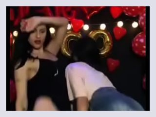 Mae e filha danca e seduzindo - porn, porno, pussy