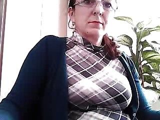 CH horny 48 mom shows her boobs for my cum
