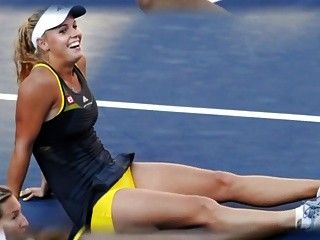 Sexy tennis beauties Ivanovic Wozniacki Sharapova