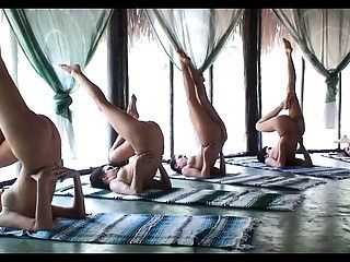  6 Beautiful Girls Nude Yoga Class