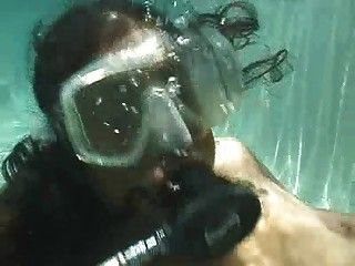 Divers Fucking In A Pool  Part 3