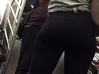 CANDID SPORT BOOTY