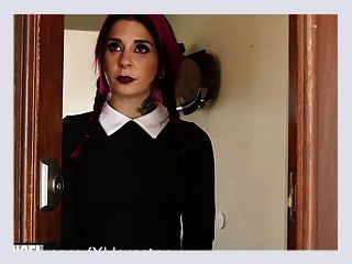 Wednesday Addams gets Ass Fucked 