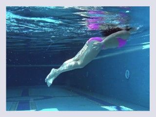 Jessica Lincoln hottest underwater girl