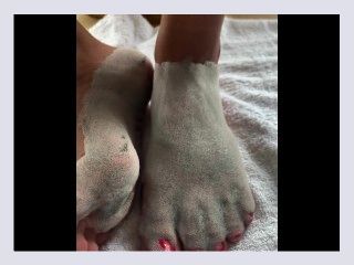 Imagine the brush is your tongue between my sexy toes  FOOT WORSHIP  FOOT FETISH  Bubble Mask