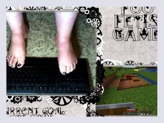 Sexy Gamer Girl Playing Minecraft With Her Feet pt 6