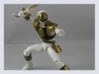 Lightning Collection White Ranger Power Rangers   Toy Review