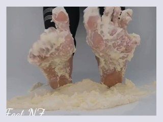 Cream Feet to satisfy your Foot Fetish 248