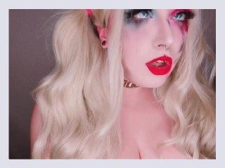 Harley Quinn Cums To fast from Dildo and Vibrator