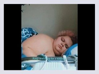 BBW Accidentally leaves Computer on while in bed