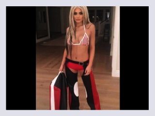 Kylie Jenner NEW HOT SEXY SHOTS 2019