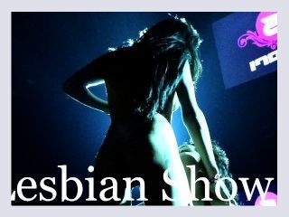 Lesbian show Annie sex teen y Helena danae
