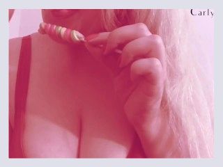 Nipple and mouth teasing with Carlycurvy 