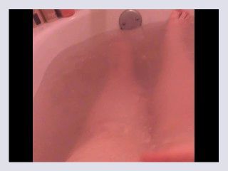 BBW BATHTIME WASHING FEET CALVES AND THIGHS WITH MUSIC