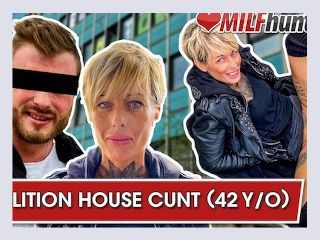 MILF Hunter lets MILF Vicky Hundt suck dick in a lost place milfhunting24