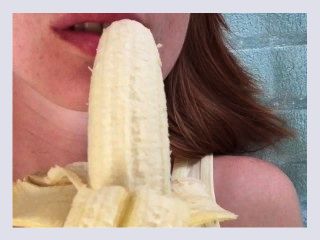 Sucks and fucking pussy juicy banana  Close up 