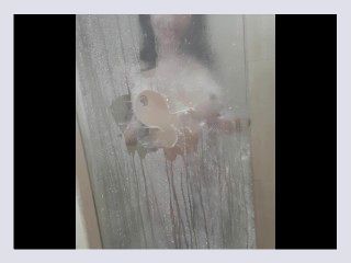 Having fun in the shower 8c0