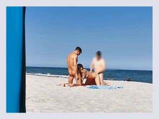 Sharing my girl with a stranger on the public beach Threesome WetKelly