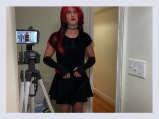 Goth Trans Girl Jerking Off
