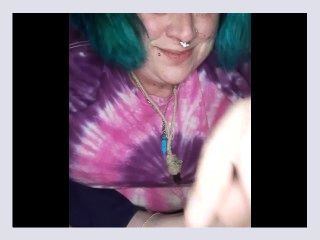 Blue haired bbw worships her stinky feet