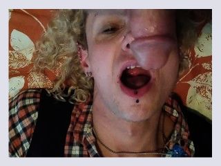 Slutty Canadian cd takes a huge cumshot to the face YUMMY