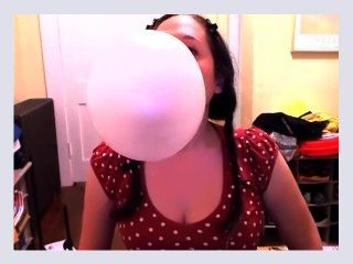 Blowing Giant Bubblegum Bubbles with a Whole Roll of Bubbletape