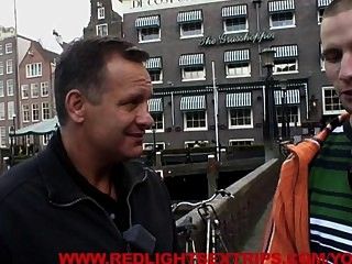 Hooker gets fucked by 2 guys in Amsterdam