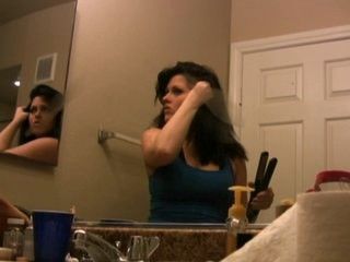 Roxy Doing Her Hair  Sologirlcontent